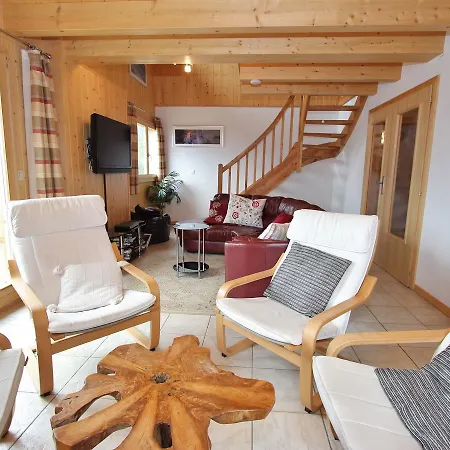 Luxury With Jacuzzi In Chalet