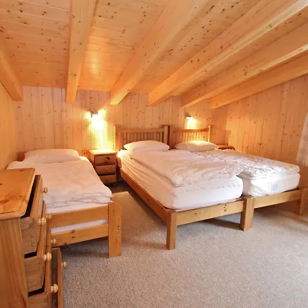 Luxury With Jacuzzi In Chalet *