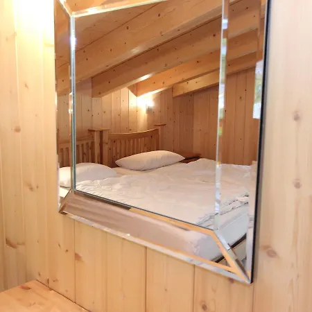 Σαλέ Luxury With Jacuzzi In *