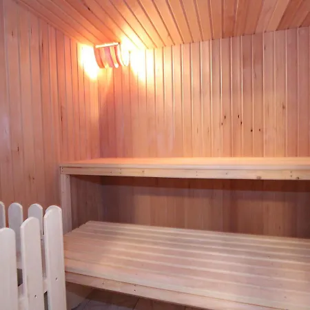 Luxury With Jacuzzi In Chalet